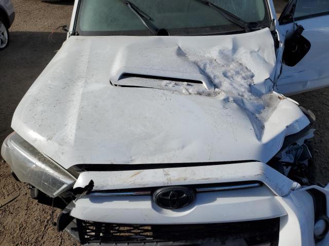 Photo 12 from auction – 2020 TOYOTA 4RUNNER SR with VIN JTEBU5JR0L5820928