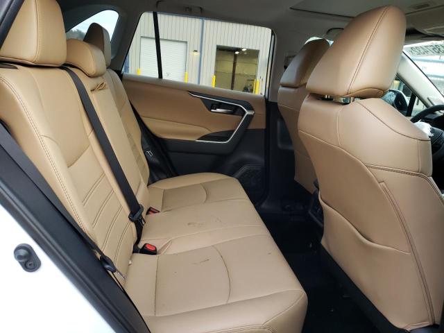 Photo 11 from auction – 2019 TOYOTA RAV4 XLE P with VIN 2T3C1RFV6KW044200