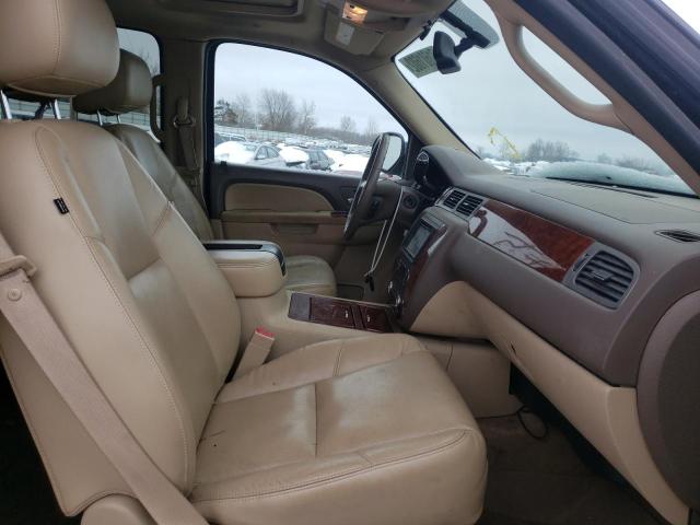 Photo 5 from auction – 2011 CHEVROLET AVALANCHE with VIN 3GNTKGE36BG210854