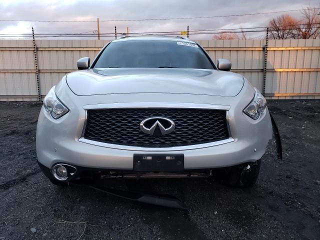 Photo 5 from auction – 2017 INFINITI QX70 with VIN JN8CS1MWXHM411622