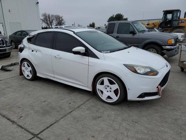 Photo 4 from auction – 2014 FORD FOCUS ST with VIN 1FADP3L96EL454094