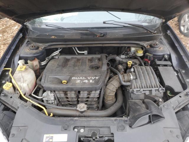Photo 11 from auction – 2014 CHRYSLER 200 LX with VIN 1C3CCBAB8EN211347