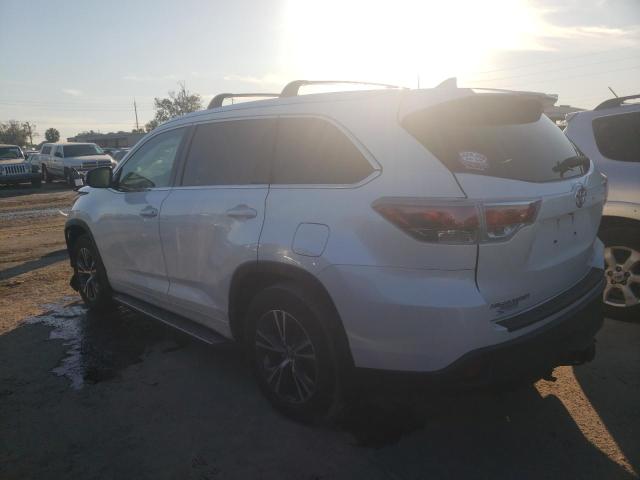 Photo 2 from auction – 2016 TOYOTA HIGHLANDER with VIN 5TDJKRFHXGS272515