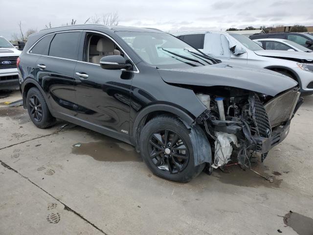 Photo 4 from auction – 2018 KIA SORENTO LX with VIN 5XYPGDA30JG376364