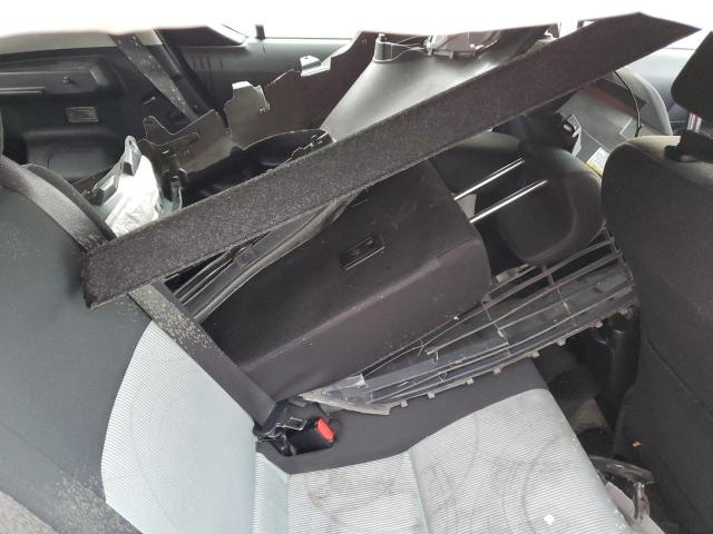 Photo 12 from auction – 2015 TOYOTA PRIUS C with VIN JTDKDTB34F1105424