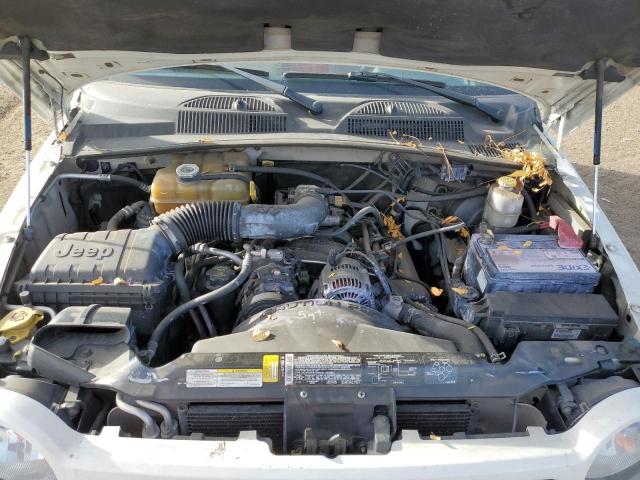 Photo 12 from auction – 2005 JEEP LIBERTY SP with VIN 1J4GL48K05W659682