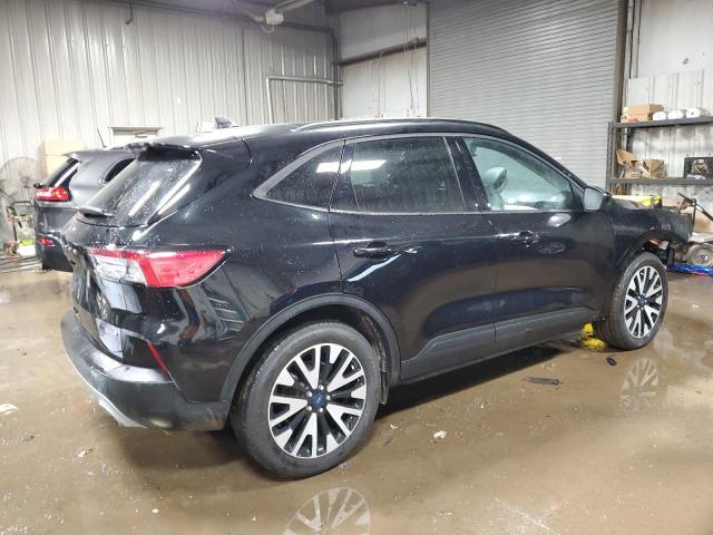 Photo 3 from auction – 2020 FORD ESCAPE SE with VIN 1FMCU0BZ6LUC14030