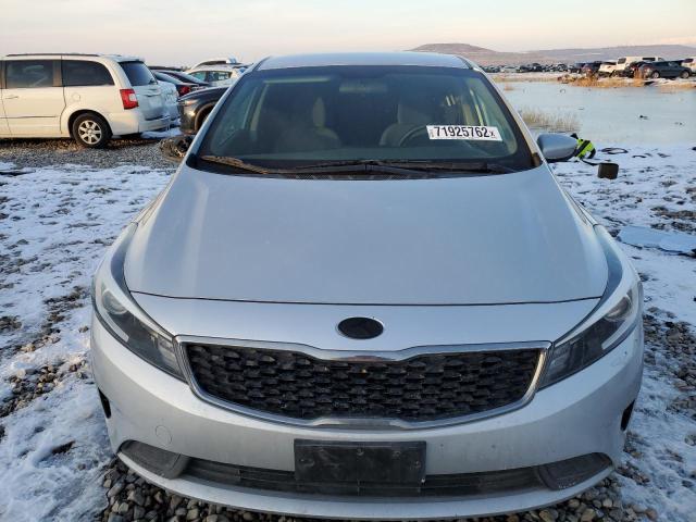 Photo 5 from auction – 2017 KIA FORTE LX with VIN 3KPFL4A79HE030833