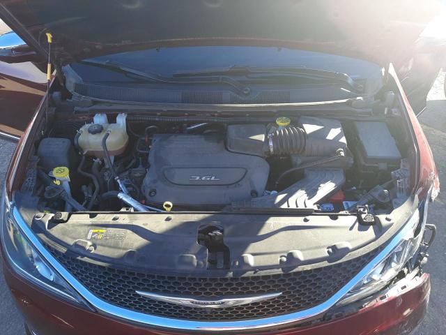 Photo 12 from auction – 2017 CHRYSLER PACIFICA L with VIN 2C4RC1GG0HR748630