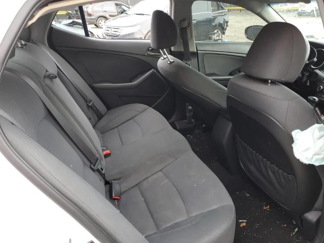 Photo 10 from auction – 2015 KIA OPTIMA LX with VIN KNAGM4A73F5627127