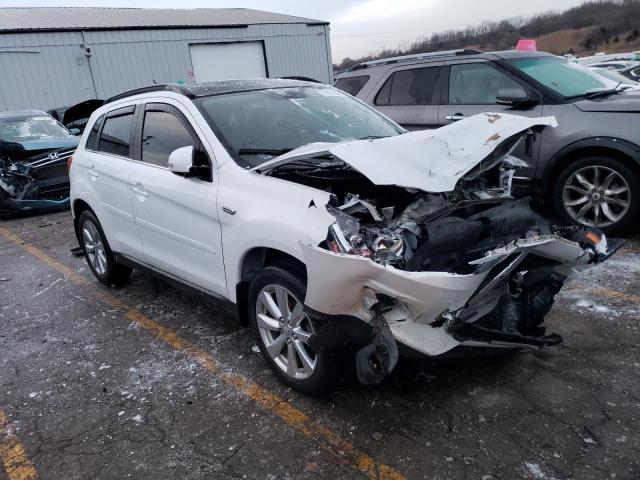 Photo 4 from auction – 2015 MITSUBISHI OUTLANDER with VIN 4A4AP4AWXFE058874