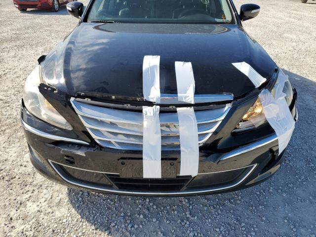 Photo 11 from auction – 2013 HYUNDAI GENESIS 5. with VIN KMHGC4DH4DU226503