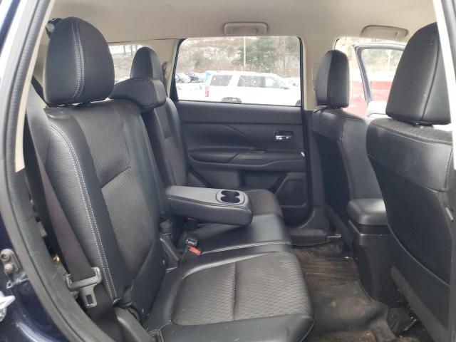 Photo 11 from auction – 2015 MITSUBISHI OUTLANDER with VIN JA4AZ3A34FZ006774