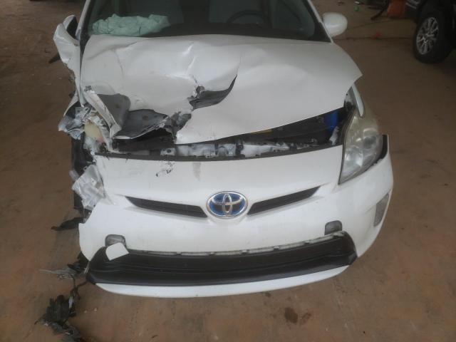 Photo 11 from auction – 2013 TOYOTA PIRUS with VIN JTDKN3DU6D5555262