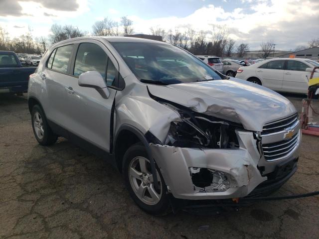 Photo 4 from auction – 2015 CHEVROLET TRAX 1LS with VIN 3GNCJPSB9FL245884