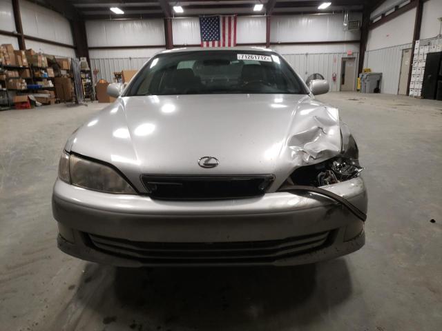 Photo 5 from auction – 2001 LEXUS ES 300 with VIN JT8BF28G810316623