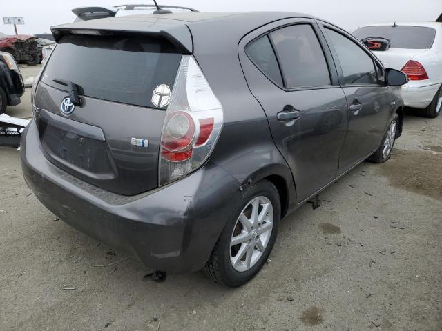 Photo 3 from auction – 2013 TOYOTA PRIUS C with VIN JTDKDTB39D1552148