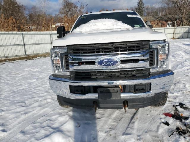 Photo 5 from auction – 2019 FORD F250 SUPER with VIN 1FTBF2B61KEE79569