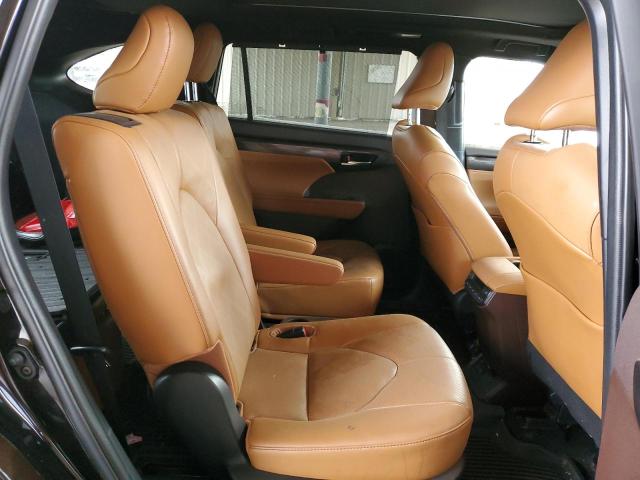 Photo 11 from auction – 2022 TOYOTA HIGHLANDER with VIN 5TDFZRBH4NS211603