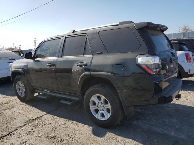Photo 2 from auction – 2021 TOYOTA 4RUNNER SR with VIN JTEMU5JR2M5960974