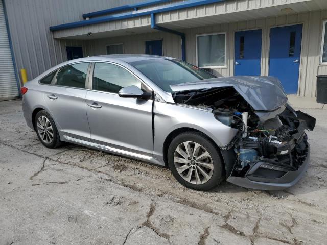 Photo 4 from auction – 2017 HYUNDAI SONATA SPO with VIN 5NPE34AF8HH438769