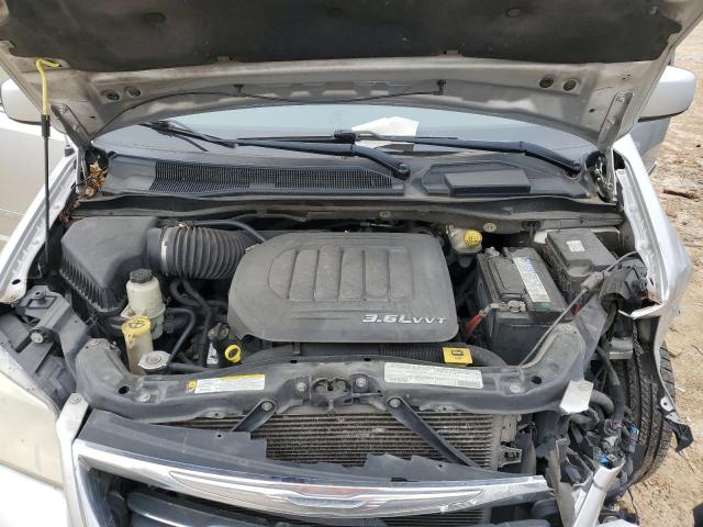 Photo 12 from auction – 2011 CHRYSLER TOWN & COU with VIN 2A4RR5DG1BR697697