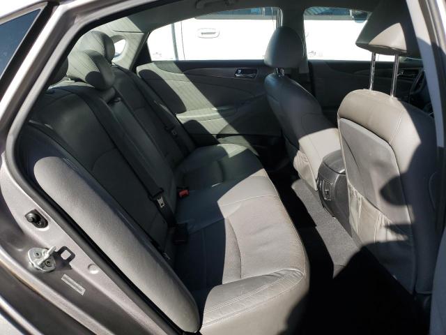 Photo 10 from auction – 2013 HYUNDAI SONATA HYB with VIN KMHEC4A46DA100749