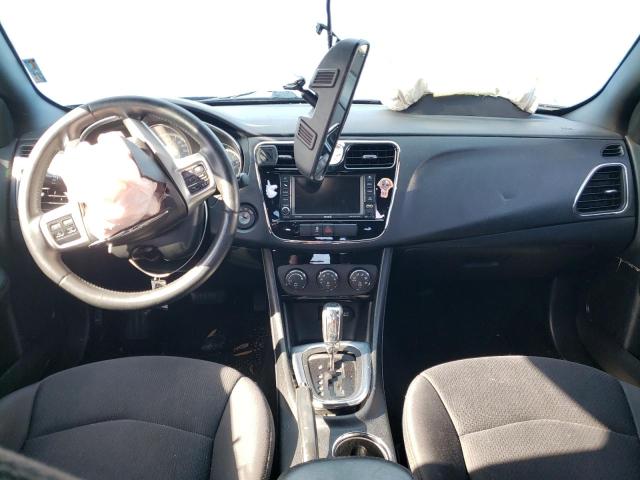 Photo 8 from auction – 2013 CHRYSLER 200 TOURIN with VIN 1C3CCBBB8DN522144