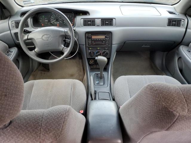 Photo 8 from auction – 2001 TOYOTA CAMRY CE with VIN 4T1BG22K31U840486