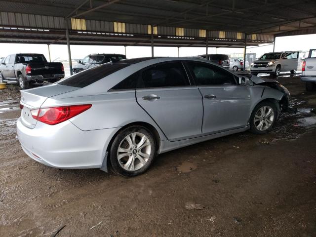 Photo 3 from auction – 2012 HYUNDAI SONATA SE with VIN 5NPEC4AC5CH344928