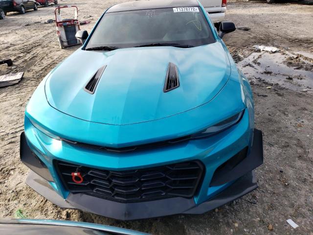Photo 5 from auction – 2017 CHEVROLET CAMARO SS with VIN 1G1FF1R78H0109535