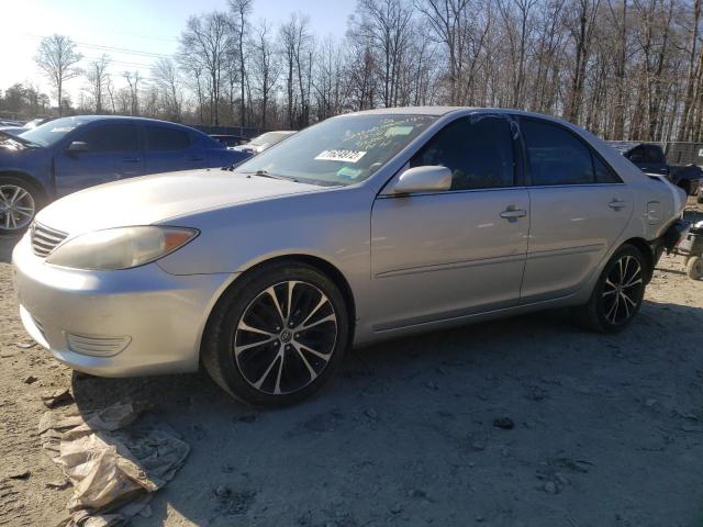 TOYOTA CAMRY LE 2005 with VIN 4T1BE30K55U520686 - Photo from auction