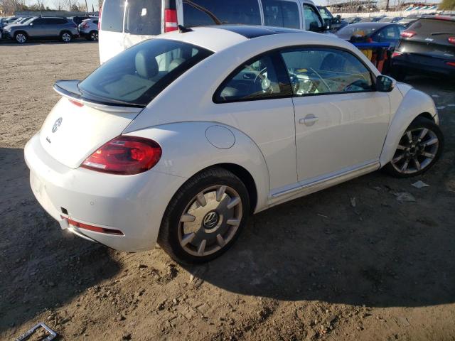 Photo 3 from auction – 2017 VOLKSWAGEN BEETLE SE with VIN 3VWJ17AT4HM606569