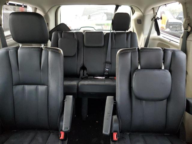 Photo 10 from auction – 2016 CHRYSLER TOWN & COU with VIN 2C4RC1BG6GR232956