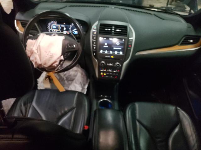 Photo 8 from auction – 2017 LINCOLN MKC SELECT with VIN 5LMCJ2D97HUL15597
