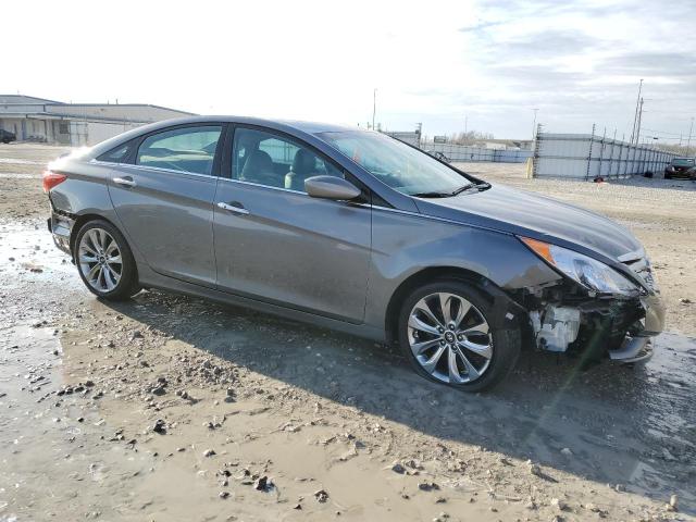 Photo 4 from auction – 2013 HYUNDAI SONATA SE with VIN 5NPEC4AC2DH664211