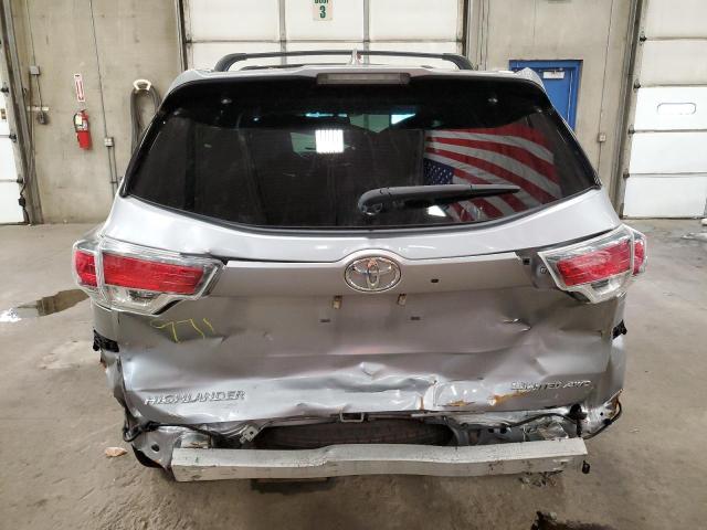 Photo 6 from auction – 2016 TOYOTA HIGHLANDER with VIN 5TDDKRFHXGS355343