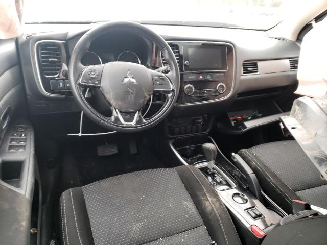 Photo 8 from auction – 2018 MITSUBISHI OUTLANDER with VIN JA4AD3A37JJ001039