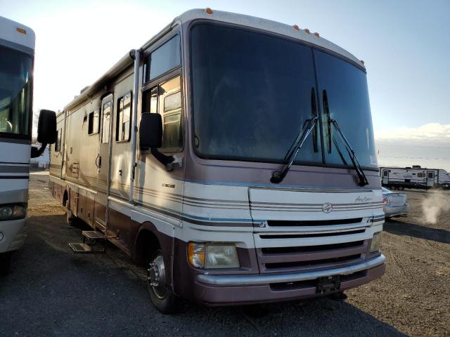 FLEETWOOD PACE ARROW 1999 with VIN 3FCNF53S3XJA10612 - Photo from auction