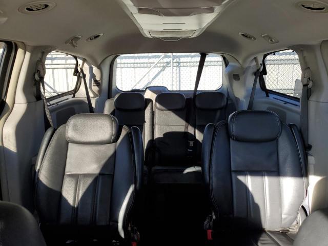 Photo 10 from auction – 2010 CHRYSLER TOWN & COU with VIN 2A4RR8D10AR357369