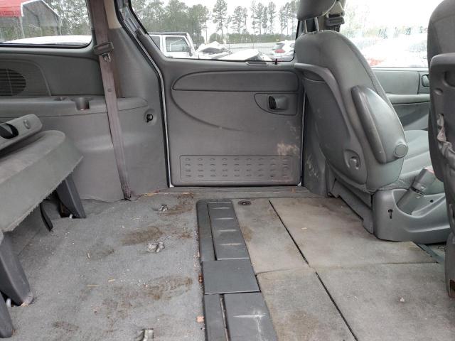 Photo 10 from auction – 2005 CHRYSLER TOWN & COU with VIN 2C4GP44RX5R243368