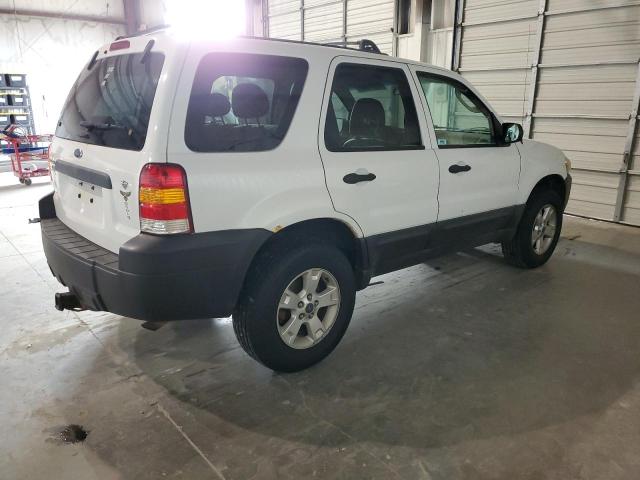 Photo 3 from auction – 2006 FORD ESCAPE XLT with VIN 1FMCU931X6KA12076