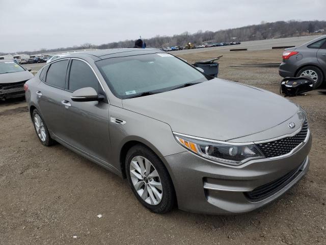 Photo 4 from auction – 2016 KIA OPTIMA EX with VIN 5XXGU4L38GG048127