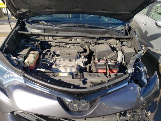 Photo 12 from auction – 2016 TOYOTA RAV4 LE with VIN JTMBFREV2GJ096735