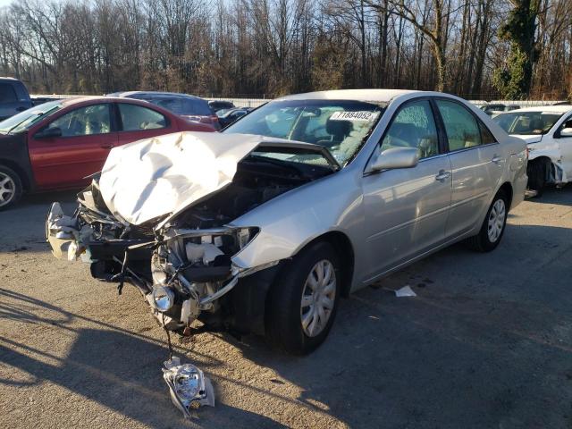 TOYOTA CAMRY LE 2005 with VIN 4T1BE32K25U993121 - Photo from auction