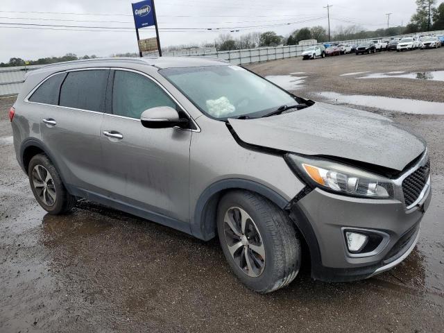Photo 4 from auction – 2017 KIA SORENTO EX with VIN 5XYPH4A53HG200062