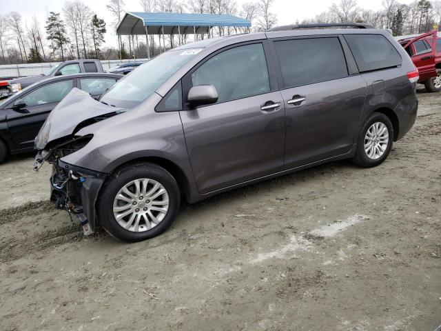 TOYOTA SIENNA 2012 with VIN 5TDYK3DC3CS279822 - Photo from auction