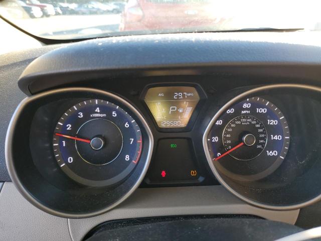 Photo 9 from auction – 2016 HYUNDAI ELANTRA SE with VIN 5NPDH4AE3GH796672
