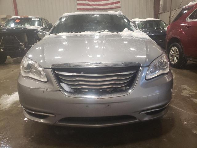 Photo 5 from auction – 2013 CHRYSLER 200 LIMITE with VIN 1C3CCBCGXDN711226