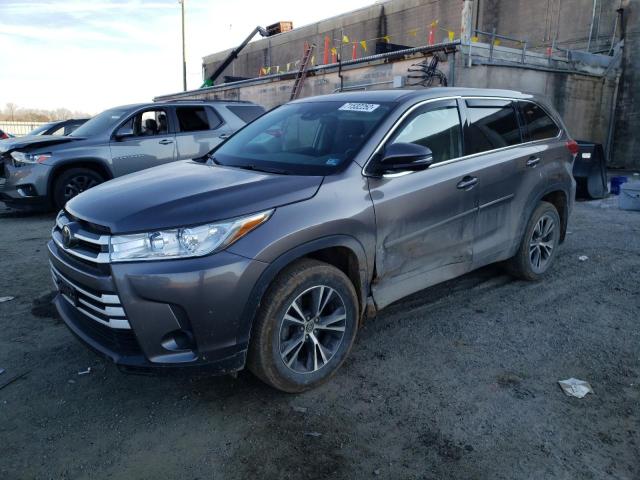 Photo 1 from auction – 2019 TOYOTA HIGHLANDER with VIN 5TDBZRFH9KS997578